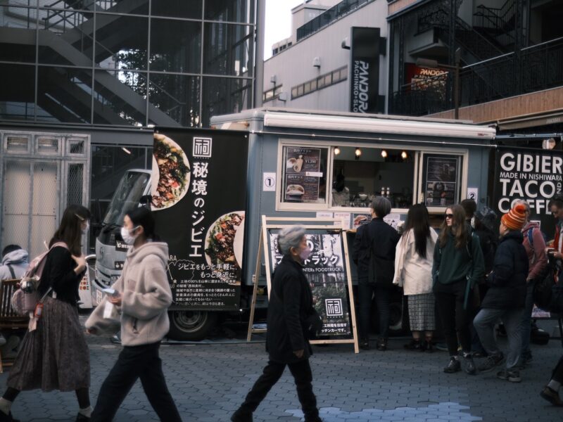 フードトラック祠