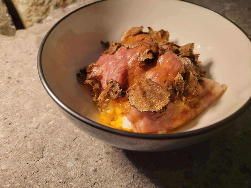 よろにく × ULO × サンビーフ齊藤